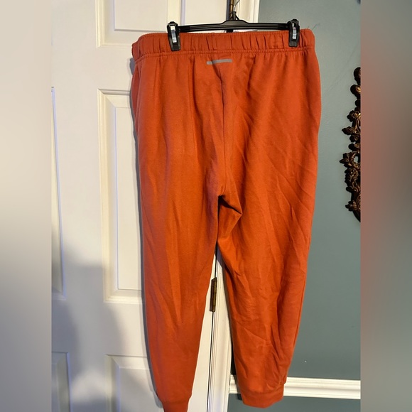 Pants - Picture 2 of 3